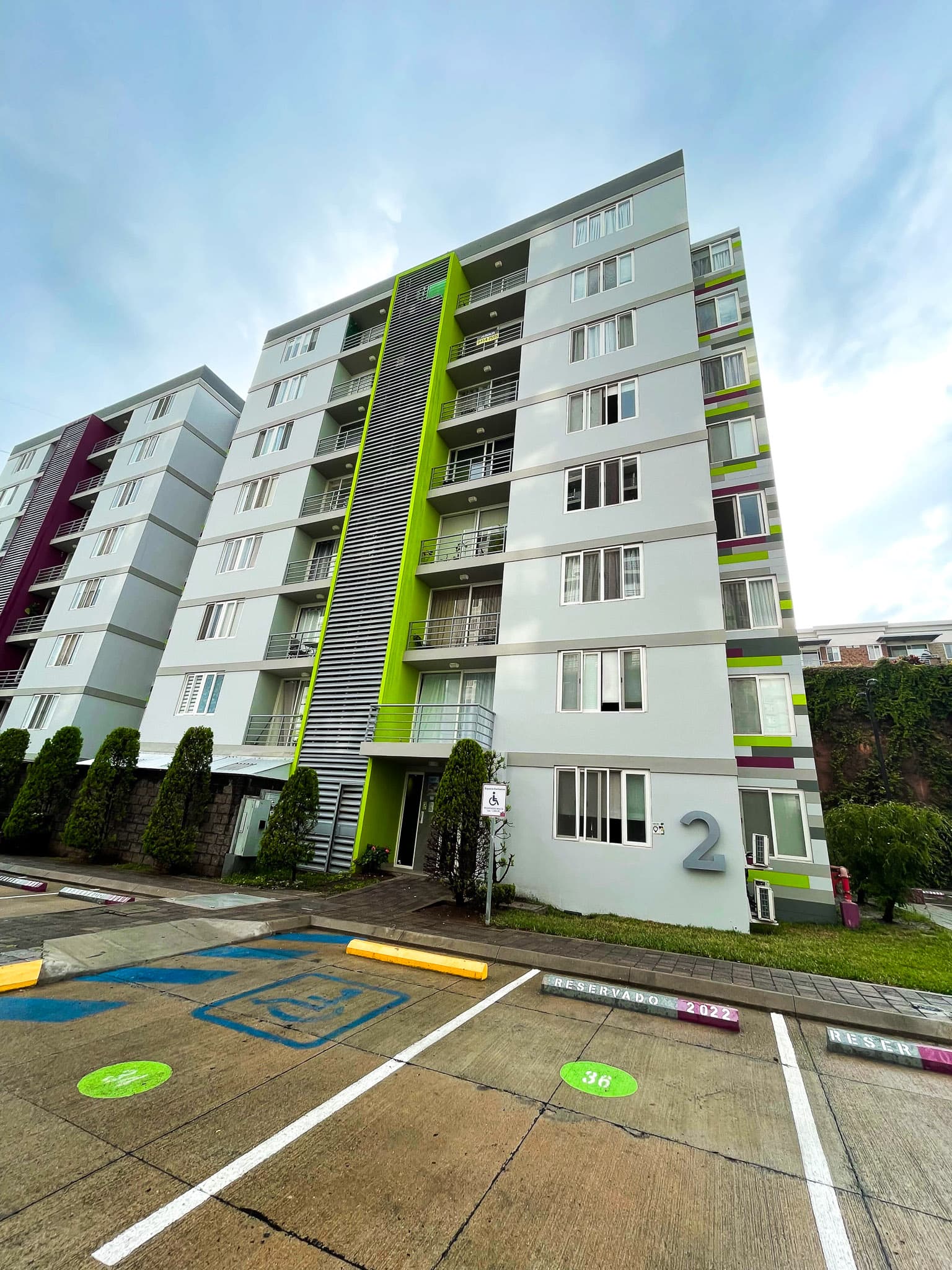 Fachada del edificio en Ecovivienda E2